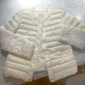 G1 down jacket. Perfect condition. High quality 80/20down. Size med fits 4-6